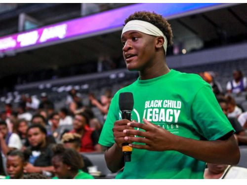 Kings and Queens Rise at the Golden 1 Center